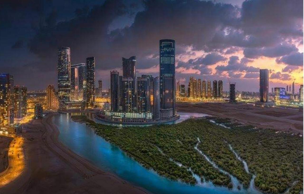 Abu Dhabi Cozy Mangrove View, Seaview 1 Bedroom 1 Partition Apartment Not Hotel Екстериор снимка
